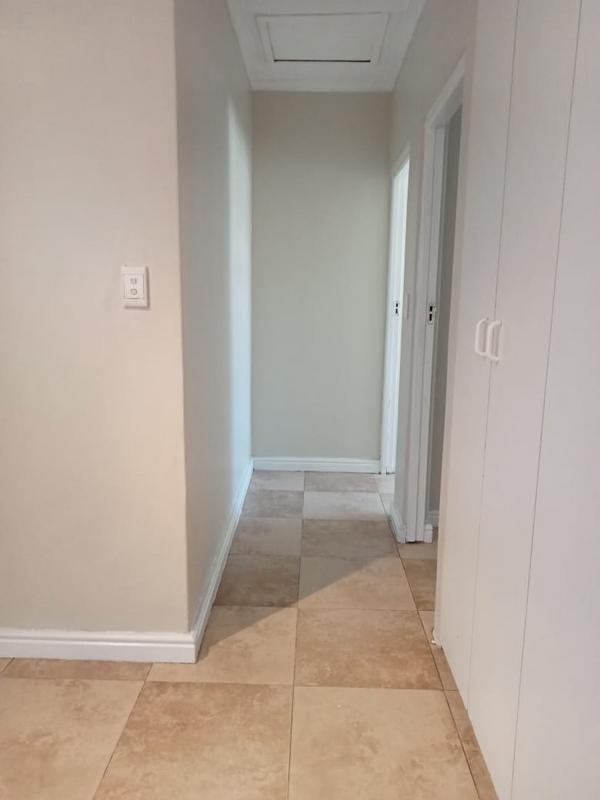 To Let 3 Bedroom Property for Rent in Brooklyn Western Cape